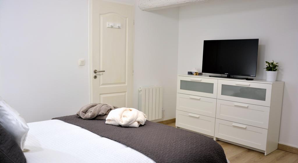 דירות Arles' Haven - Le Loft Du Centre חדר תמונה